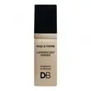 Designer Brands Rise and Prime Luminescent Primer