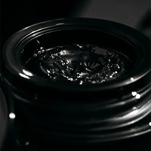 Giorgio Armani Crema Nera Notte Nera Volcanic Mask