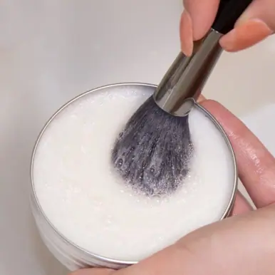Cinema Secrets All-Natural Solid Brush Soap With Scrubber  -100G
