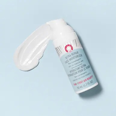 FIRST AID BEAUTY Ultra Repair Face Moisturizer 50ml