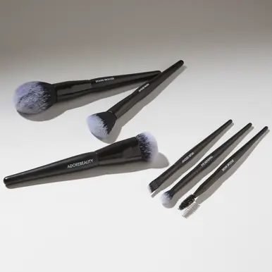 Adore Beauty Tools of the Trade Foundation Buffing Brush