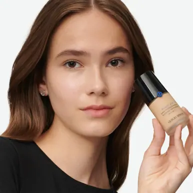 Giorgio Armani Designer Glow Foundation 30ML