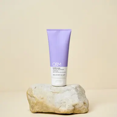 O&M CLEAN.tone Platinum Color Treatment 200ml