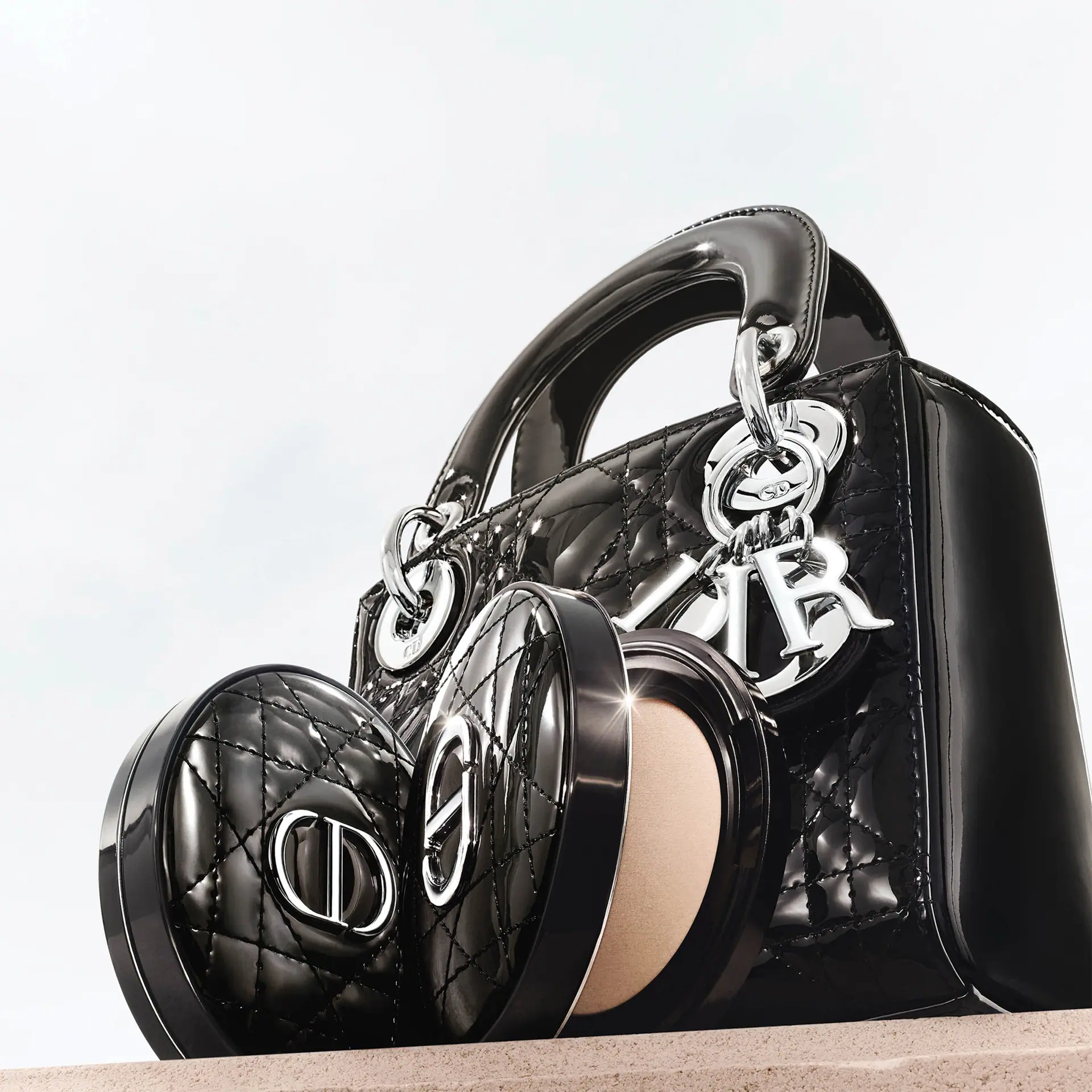 DIOR Forever Cushion Case Glossy Cannage Black Empty