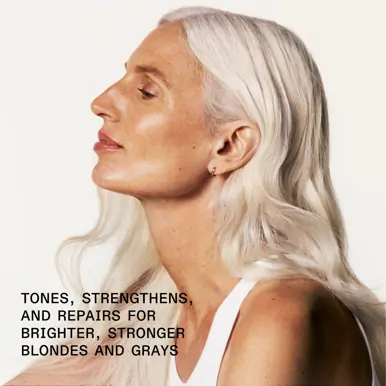 Olaplex No.4P Blonde Hair Hydrating & Brightening Purple Toning Shampoo