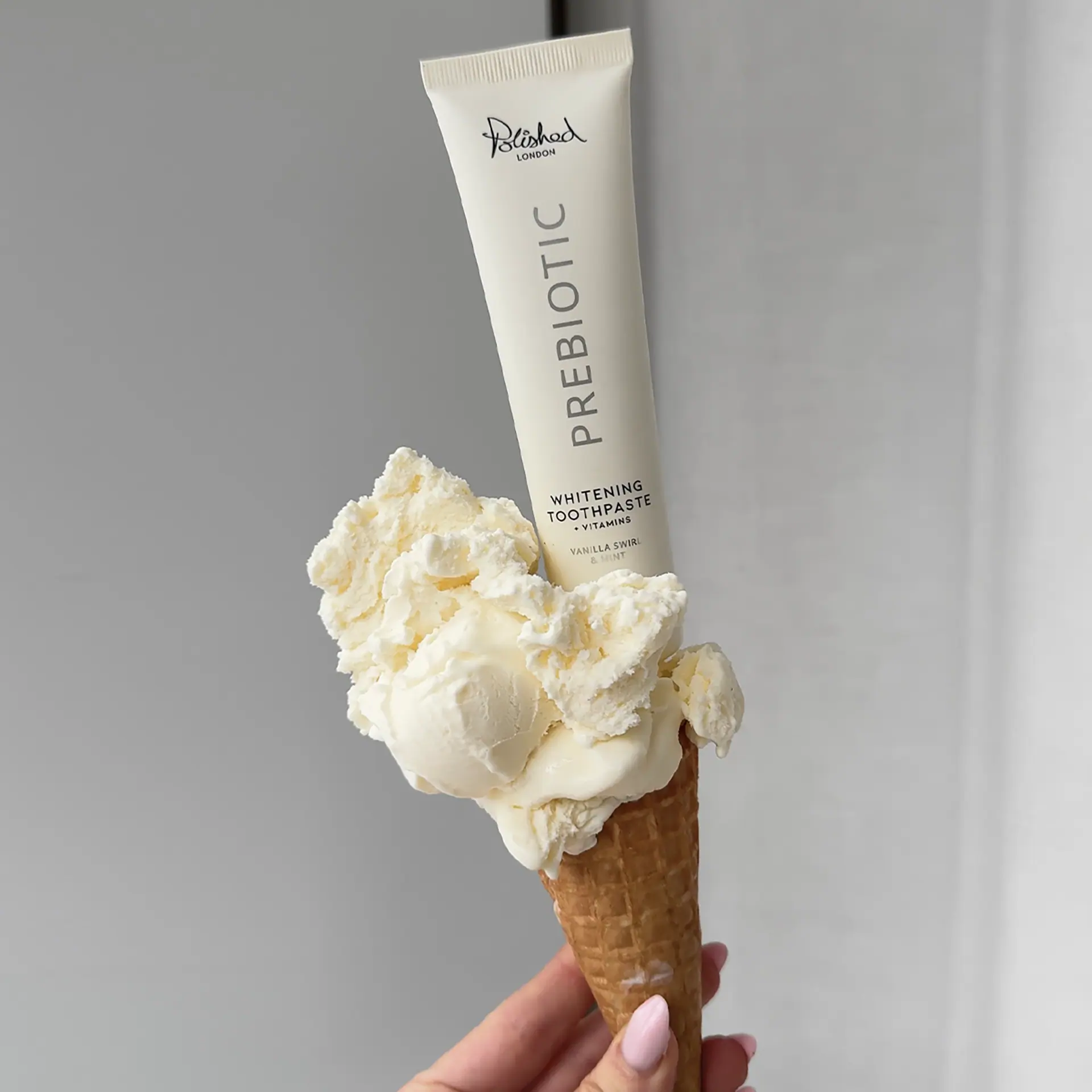 Polished London Prebiotic Whitening Toothpaste - Vanilla Swirl & Mint