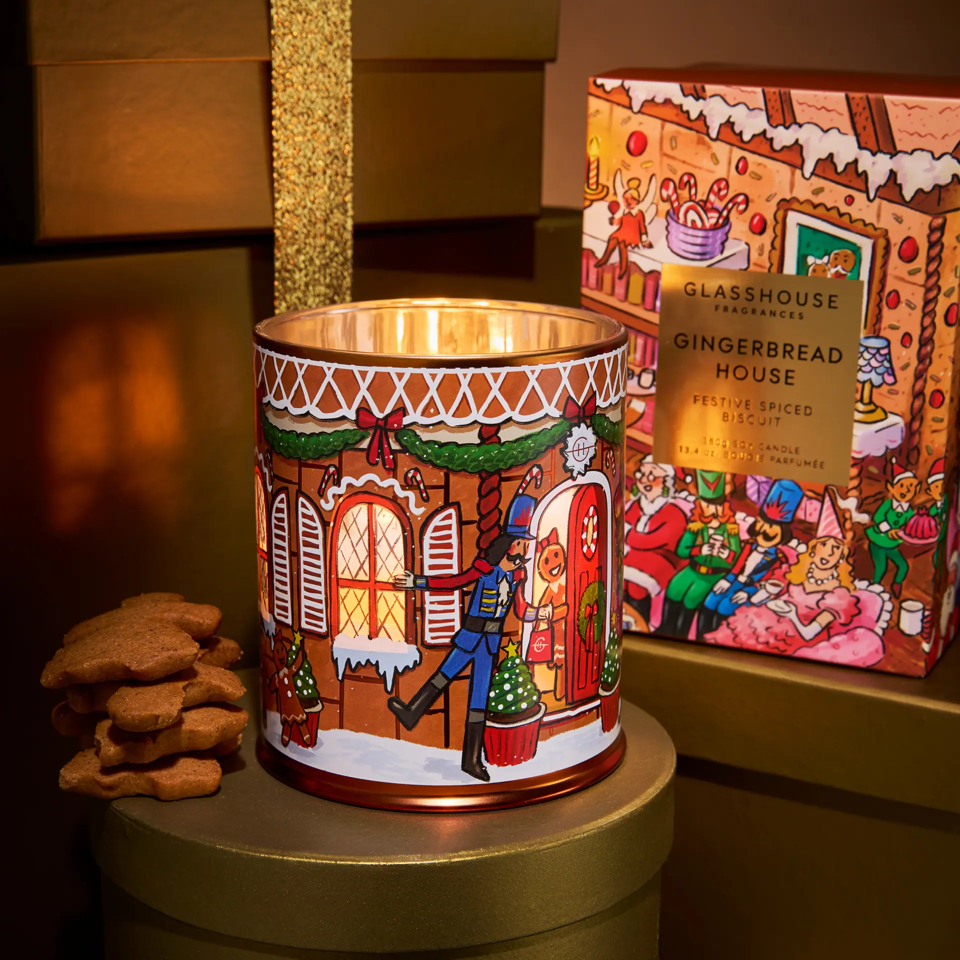 Glasshouse Fragrances 380g Candle - Christmas - Gingerbread House - X26